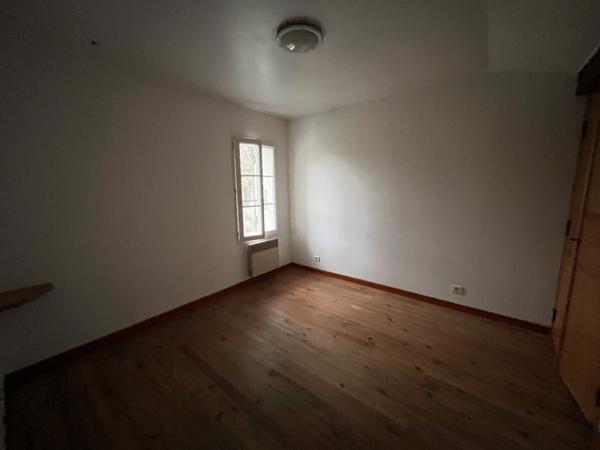 Maison à vendre |  Saintes |  2 pièces | 38 m²