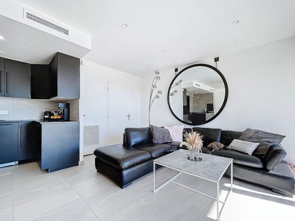 Maison moderne a vendre a Peymeinade - 3 chambres, garage double