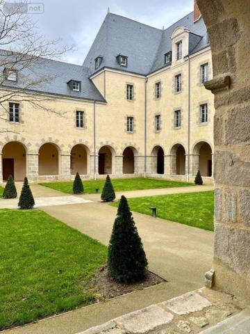 Local Professionnel et commercial à louer à Guérande en Loire-Atlantique (44350), ref : CHEUVREUX/20