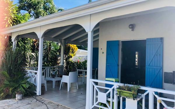 Maison à vendre    4 pièces • 75 m2 Baie-Mahault