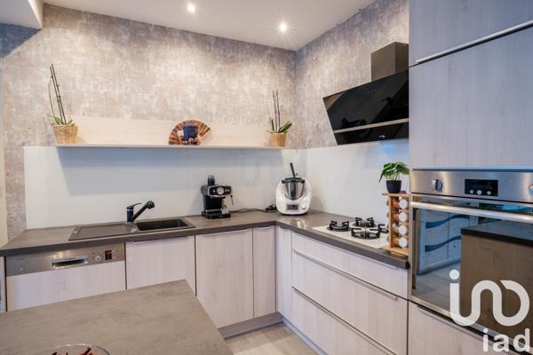 Appartement à vendre 3 pièces 97 m² Mont-Saint-Martin