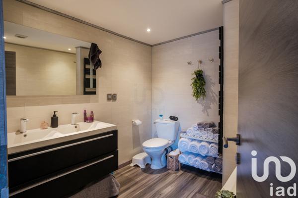 Appartement à vendre 3 pièces 97 m² Mont-Saint-Martin