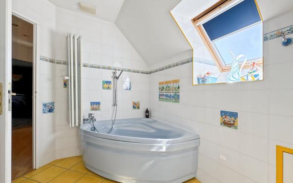 Maison à vendre    6 pièces • 135 m2 Orcemont