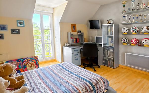 Maison à vendre    6 pièces • 135 m2 Orcemont