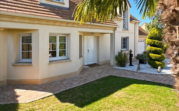 Maison à vendre    6 pièces • 135 m2 Orcemont