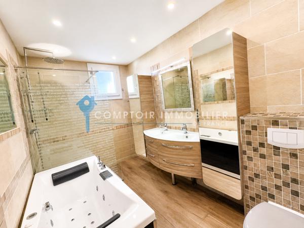 Maison 5 pièce(s) 4 chambre(s) 165 m²
