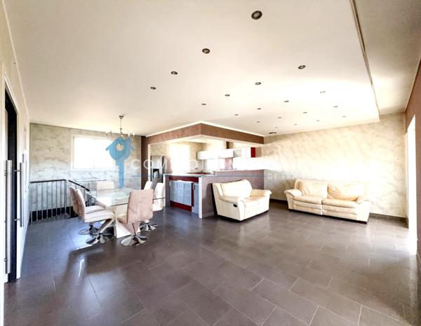 Maison 5 pièce(s) 4 chambre(s) 165 m²