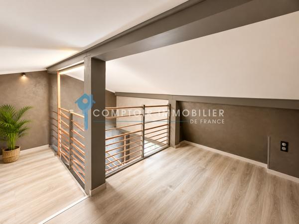 Maison 5 pièce(s) 4 chambre(s) 165 m²