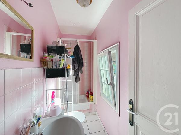 Appartement F2 Bis à vendre  2 pièces - 54,20 m2 SENS - 89