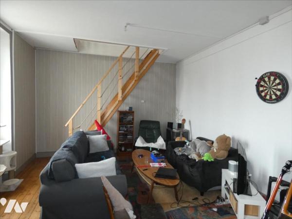 CHATEAUNEUF DU FAOU- Immeuble avec local et appartement