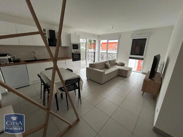 Appartement à louer 3 pièces 65m² Bonneville (74130)