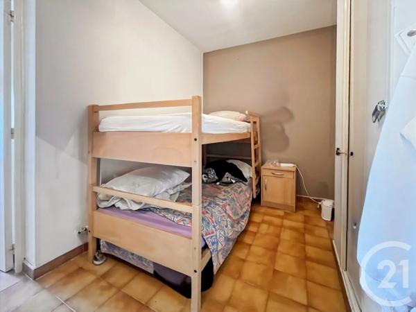 Appartement F1 à vendre  2 pièces - 29,59 m 2   BANDOL  - 83