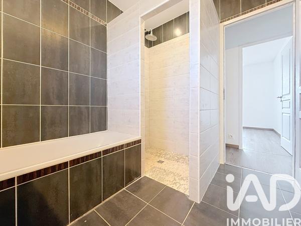 Maison à vendre 4 pièces 92 m² Balaruc-le-Vieux