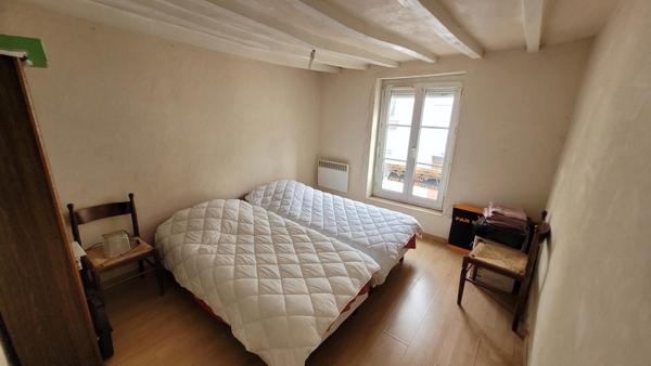 Lot immobilier 2T4, un studio