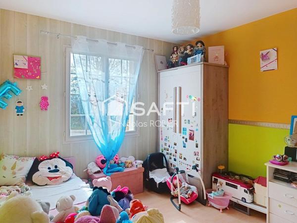 Trois en chambres en plain pied, grand garage, jardin et plus aux portes de Niort !