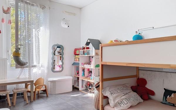 Appartement à vendre    3 pièces • 54,12 m2 Toulon