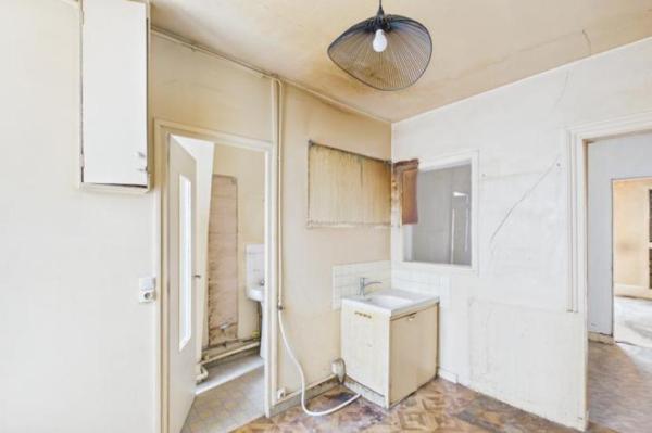 Vente - Appartement 2 pièces 35 m 2 Paris (75018)