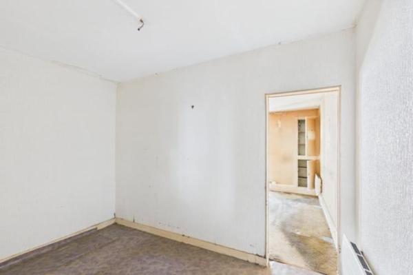 Vente - Appartement 2 pièces 35 m 2 Paris (75018)