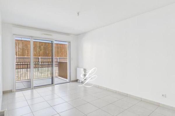 Vente - Appartement 2 pièces 46 m 2 MAUVES SUR LOIRE (44470)