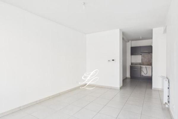Vente - Appartement 2 pièces 46 m 2 MAUVES SUR LOIRE (44470)