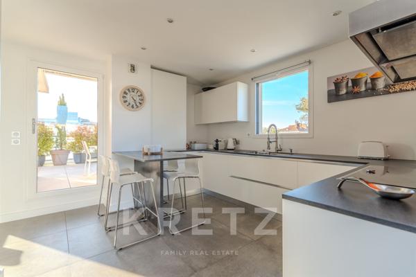 Duplex avec rooftop panoramique