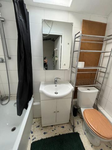 LOCATION TYPE 2 MEUBLE ANGERS HYPERCENTRE,  
Angers 49000