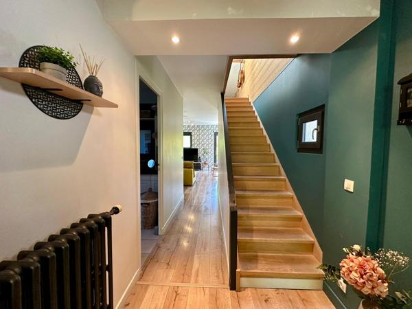 Maison Familiale 147 m² (T5) – Aix-les-Bains (Secteur Grand Port)
