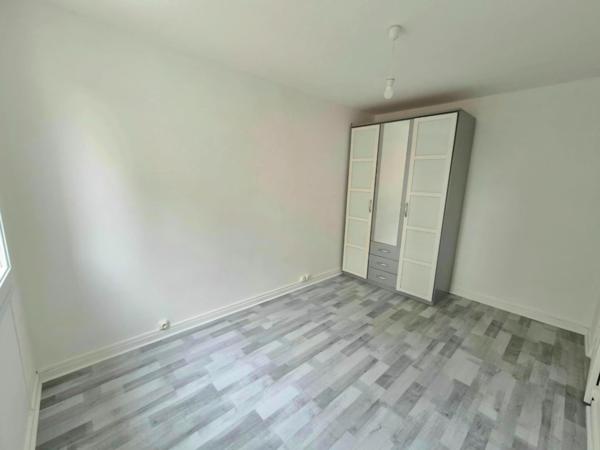 Appartement à SAINT-ETIENNE, 42100 - 2 pièces 40m²