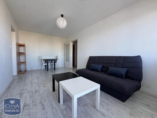 Appartement à louer 2 pièces 44.84m² Brest (29200)