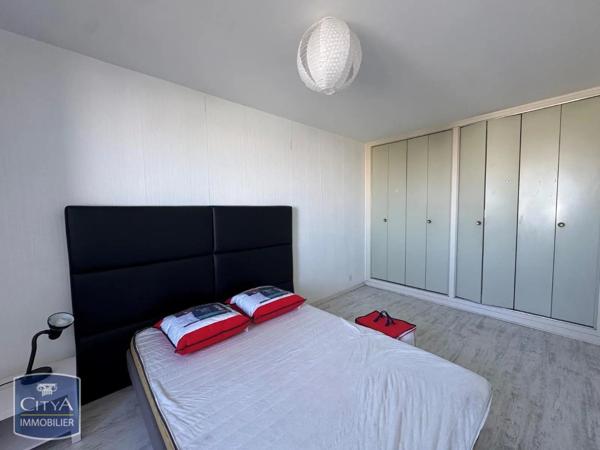 Appartement à louer 2 pièces 44.84m² Brest (29200)