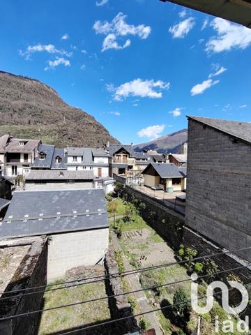 Maison 7 pièces de 90 m² à Bagnères-de-Luchon (31110)