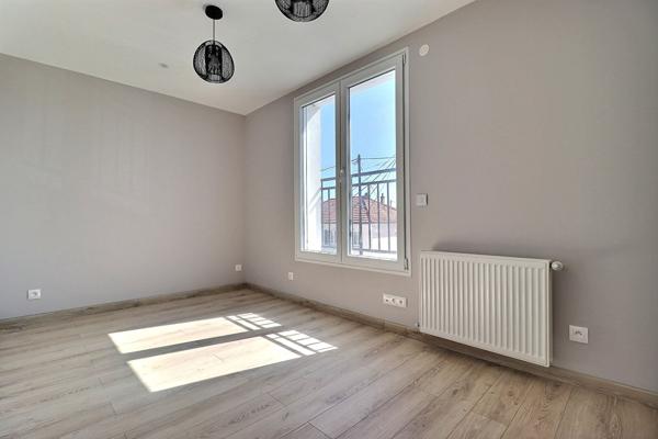 COLOMBES QUARTIER PAVILLONAIRE MAISON FAMILIALE ENTIÈREMENT RÉNOVÉE ! DPE A