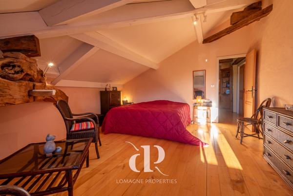 Miradoux (32340) Charmante maison en pierre avec vue imprenable