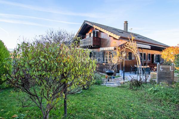 Vente Maison160 m² - 7 Pièces - ST CERGUES (74140)