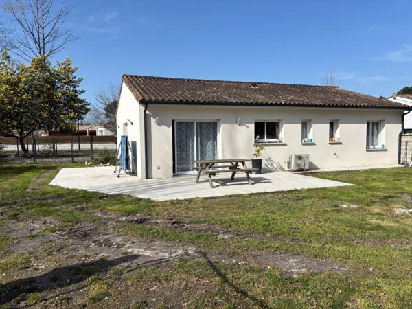 Maison individuelle à vendre à Le Pian-Médoc en Gironde (33290), ref : 032/1679   
CENTRE