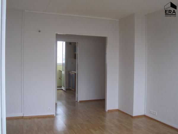 A LOUER APPARTEMENT 2 CHAMBRES ST QUENTIN 02100