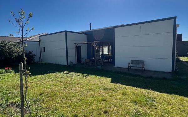 Maison à vendre    4 pièces • 105 m2 Ingré