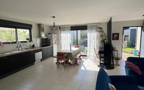 Maison à vendre    4 pièces • 105 m2 Ingré