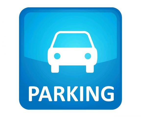A LOUER : Parking à LILLE • Rue Saint Génois - Hypercentre • 96 € CC • Réf. G77-103