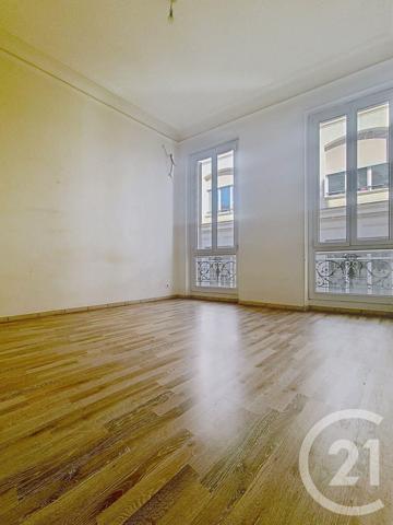Appartement T3 à vendre  4 pièces - 83,37 m2 MARSEILLE - 13006