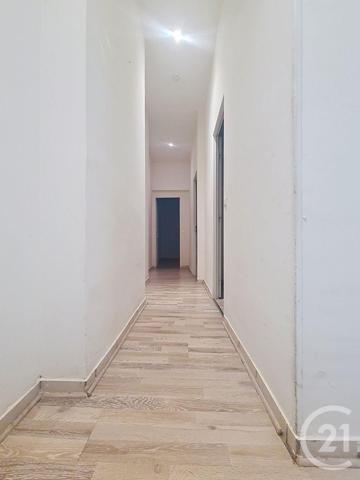 Appartement T3 à vendre  4 pièces - 83,37 m2 MARSEILLE - 13006