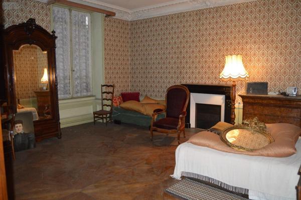 Maison à vendre à Massiac dans le Cantal (15500), ref : MRA08