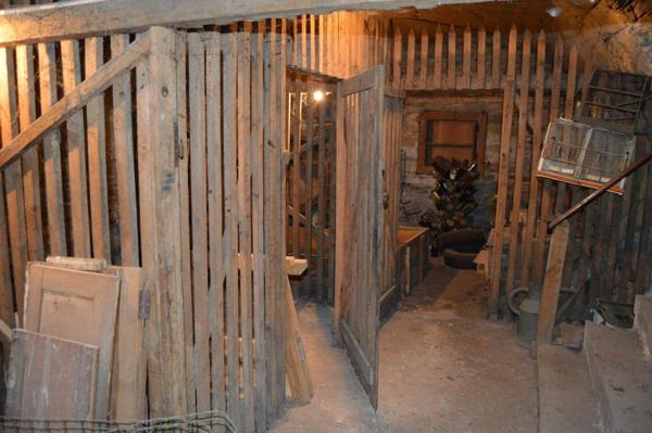 Maison à vendre à Massiac dans le Cantal (15500), ref : MRA08