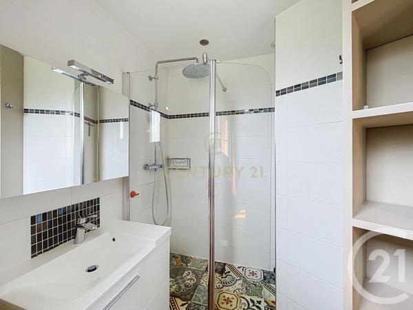 Appartement Duplex à vendre  5 pièces - 124,15 m 2   NOISY LE GRAND  - 93