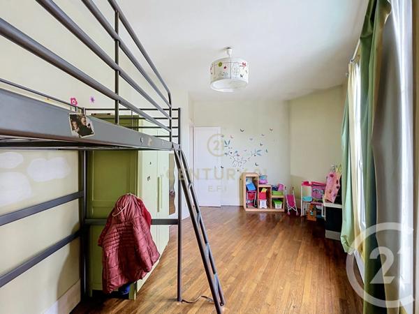 Appartement Duplex à vendre  5 pièces - 124,15 m 2   NOISY LE GRAND  - 93