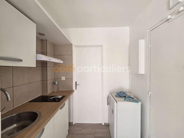 Vente
                Appartement25,2 m² - 1 Pièce -
                    AUBERVILLIERS (93300)