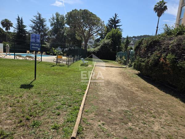 4 pièces traversant 85M² dernier étage, piscine
