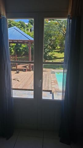 A VENDRE JOLIE VILLA T4 MEZZANINE  SUR 800 M² DE TERRAIN DANS SECTEUR RESIDENTIEL DE PRISE D'EAU A PETIT BOURG