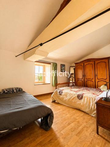 Maison 8 pièces - 280 m²