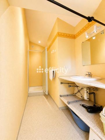 Maison 8 pièces - 280 m²